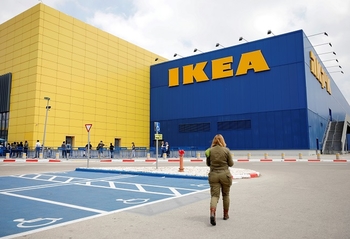 Ришон ле-Цион: больной коронавирусом ортодокс отправился за покупками в IKEA